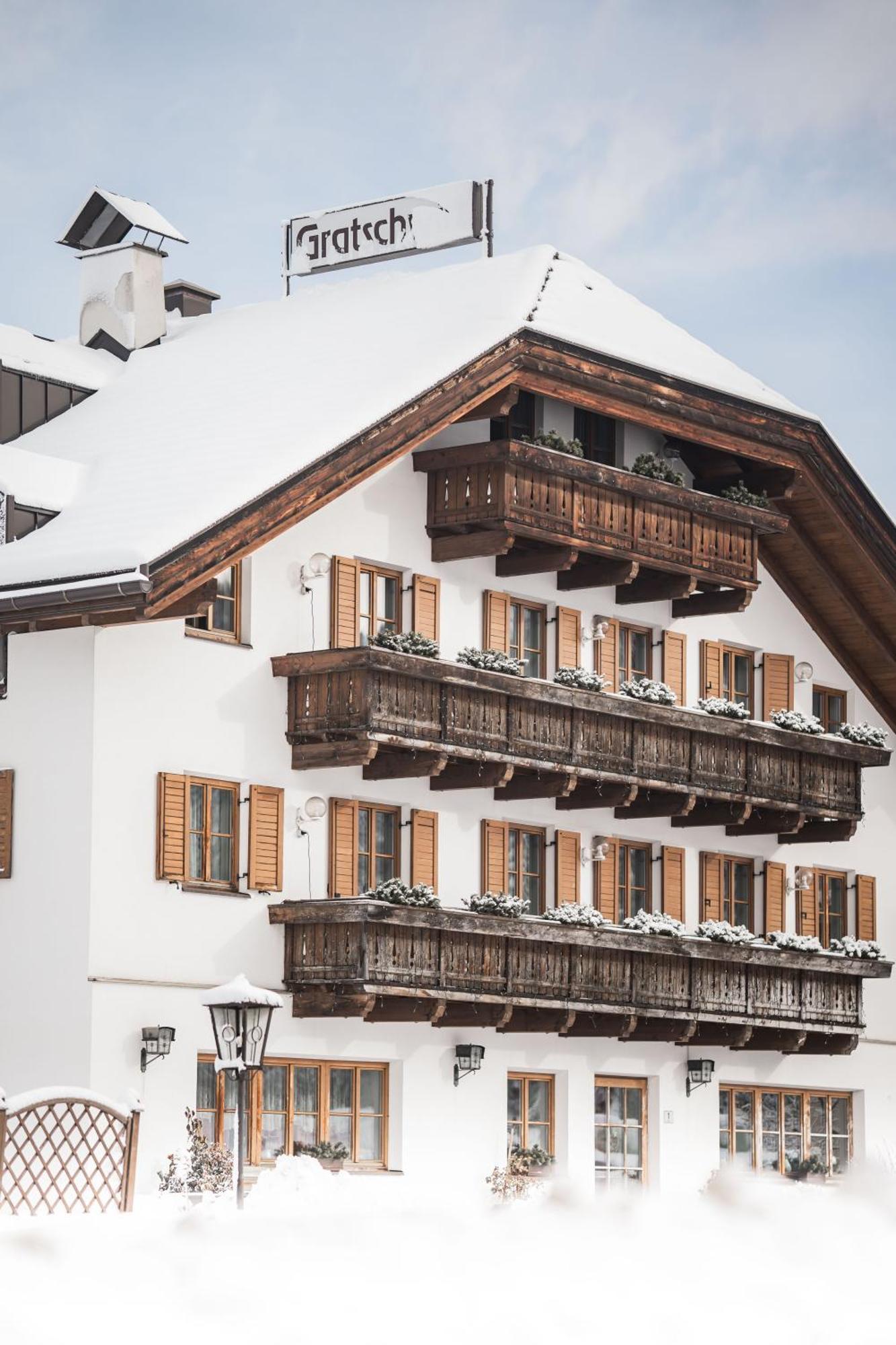 Hotel Gratschwirt دوبياكو المظهر الخارجي الصورة